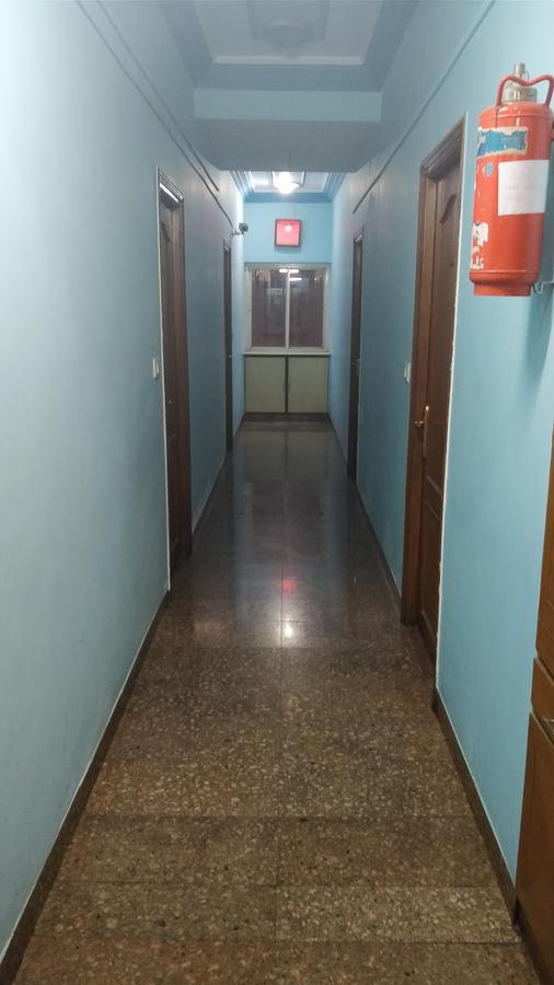 Hotel Damjis Ahmadabad Zewnętrze zdjęcie